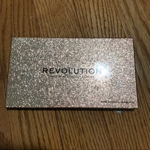 Makeup revolution palette
